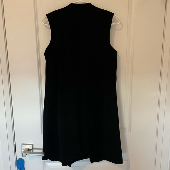 Babaton black vest size XS - Picture 3 of 5